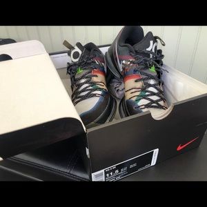 KD 8 VIII what the? Kevin Durant